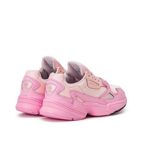 Adidas pink falcon sale